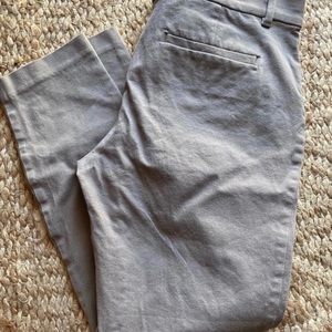 GAP khaki stretch ankle pants size 6 Tan
